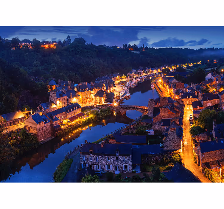 Papel mural ciudades luces de pueblo medieval - TenVinilo