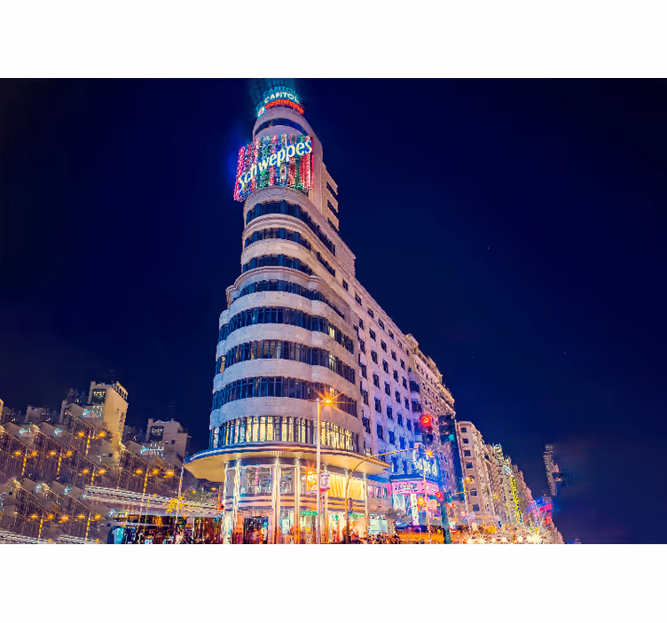 Papel mural madrid skyline nocturno - TenVinilo