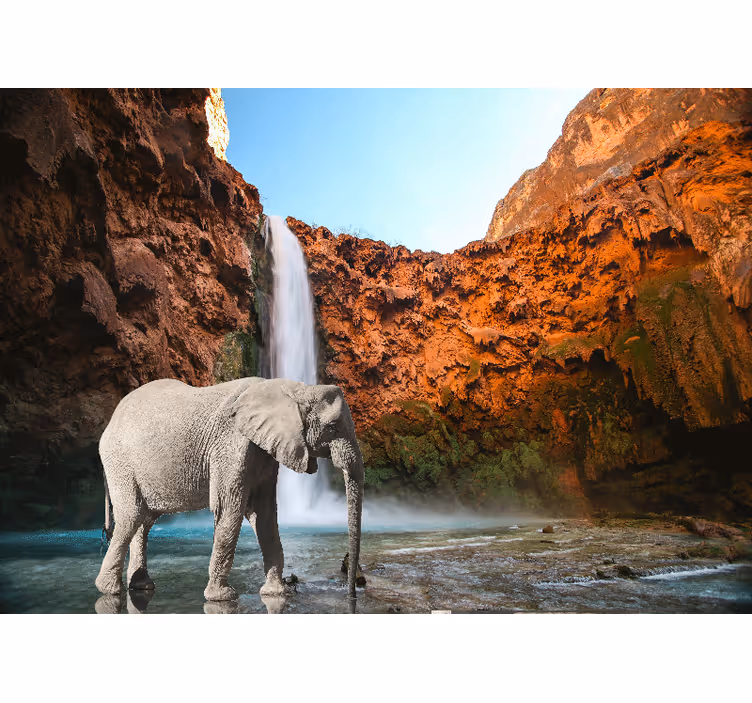 Mural de animales cascada del elefante majestuoso - TenVinilo
