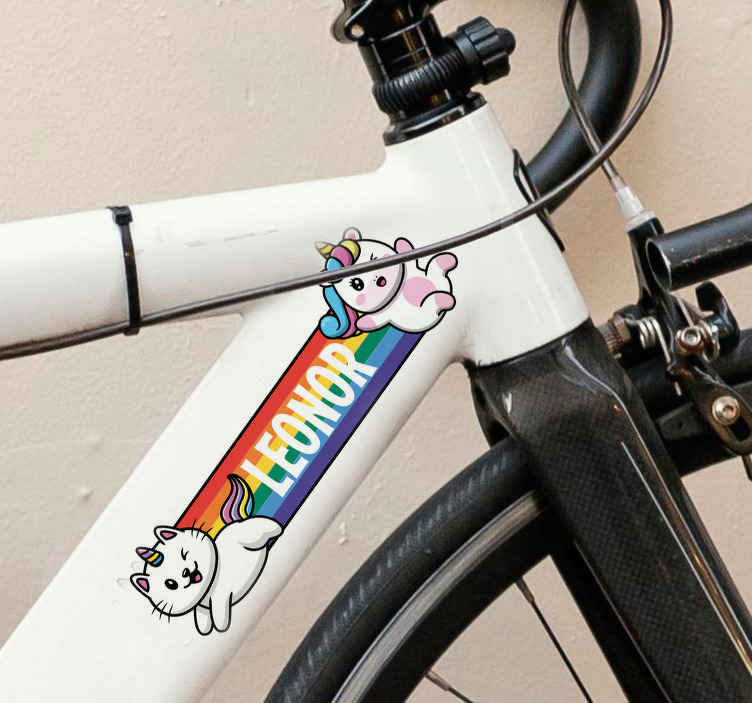 Vinilo bici Arcoiris con dos unicornios y gato. - TenVinilo