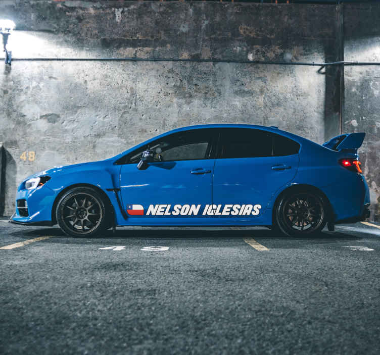 Sticker para auto con bandera personalizable - TenVinilo