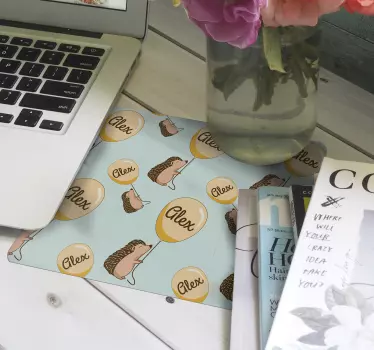 Mouse pad personalizable erizo con globos - TenVinilo