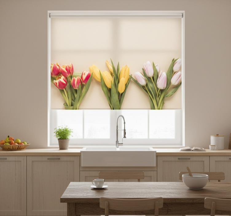 Cortina roller cocina tres colores diferentes de flores - TenVinilo