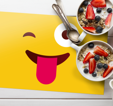 Mantel individual moderno emoji lengua fuera - TenVinilo