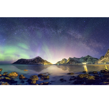 Fotomural montaña Aurora boreal con nieve - TenVinilo