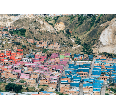 Fotomurales de ciudades Coloridas casas en la ciudad de bogotá - TenVinilo