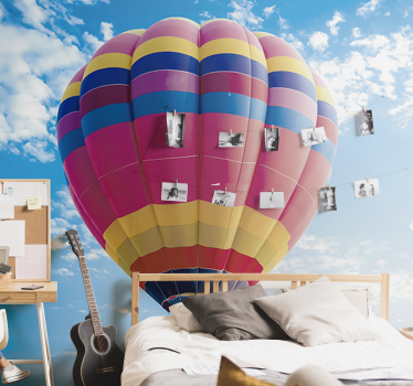 Mural para salón con globo colorido volando - TenVinilo
