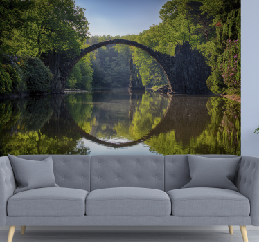 Papel mural naturaleza con puente reflejado - TenVinilo