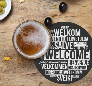 Posavasos cerveza bienvenido en varios idiomas - TenVinilo
