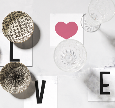 Posavasos con frase love con corazón - TenVinilo