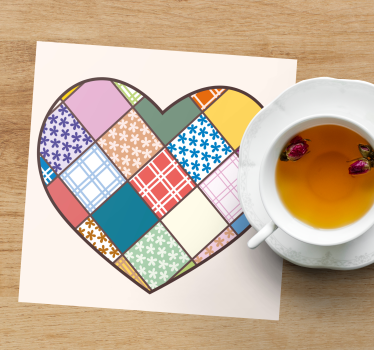 Posavasos patrón de corazones en patchwork - TenVinilo