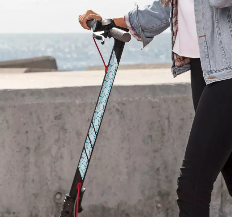 Adhesivo monopatín patinete con patrón de olas - TenVinilo