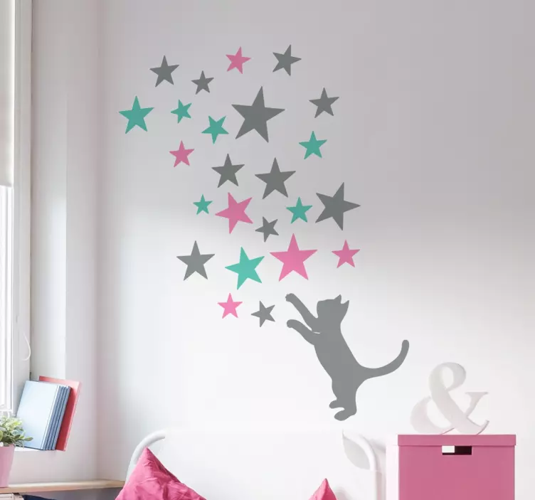 Vinilo para pared living gato cazando estrellas - TenVinilo