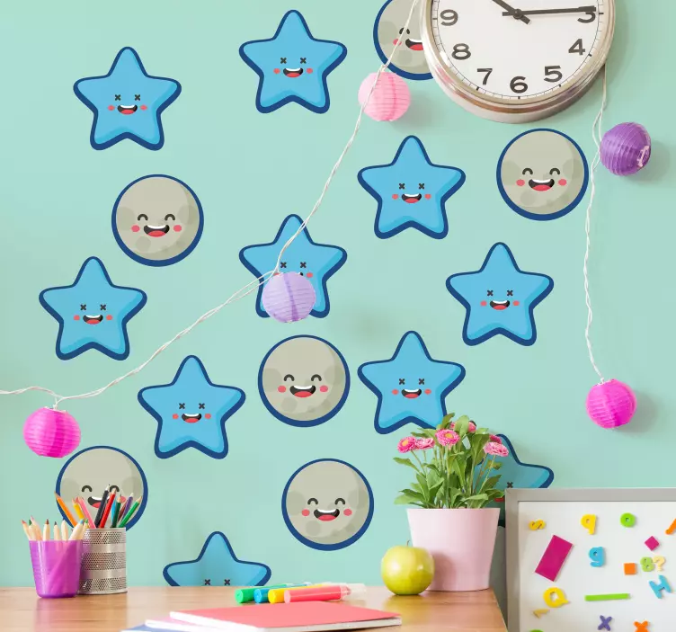 Sticker pared infantil sonrisas de estrella juguetonas - TenVinilo