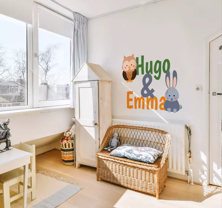 Vinilo infantil hermanos búho y conejo - TenVinilo