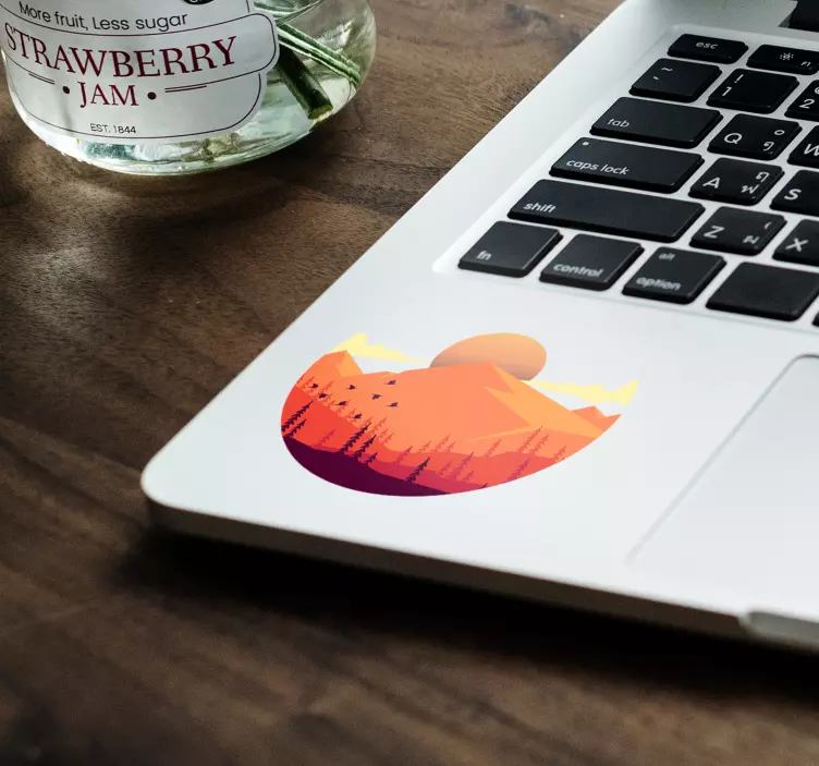 Vinilo para notebook paisaje de atardecer en montaña - TenVinilo