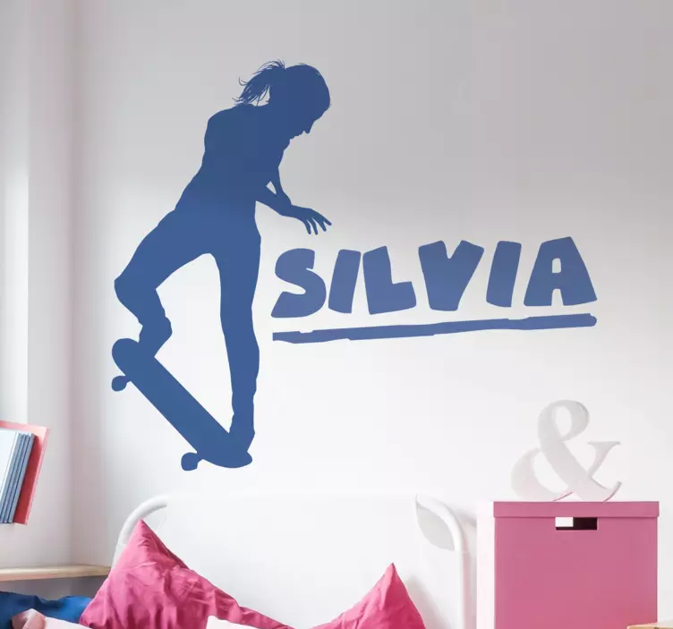 Vinilo personalizable skate chica - TenVinilo
