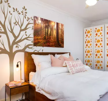 Vinilo decorativo silueta árbol otoñal - TenVinilo