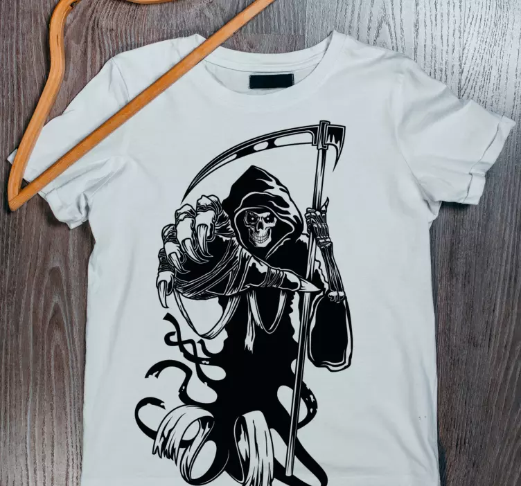 Camiseta Halloween vinilo original silueta malvada - TenVinilo