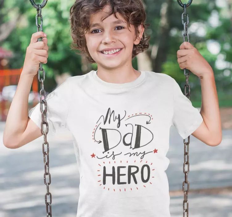 Camiseta infantil Dad is my Hero - TenVinilo