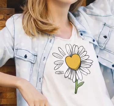 Camiseta bebé corazón de flor margarita - TenVinilo
