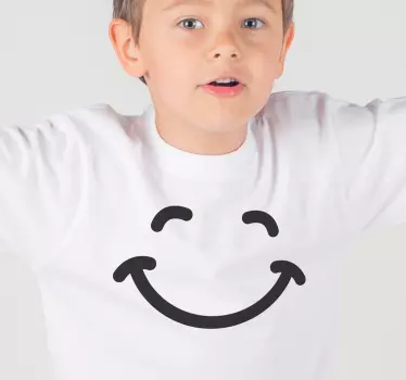 Camiseta infantil de cara sonriente - TenVinilo