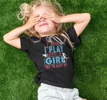 Camiseta de niños juego como una chica. - TenVinilo