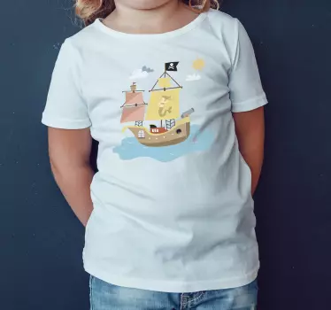 Camiseta niños aventura en el barco pirata - TenVinilo