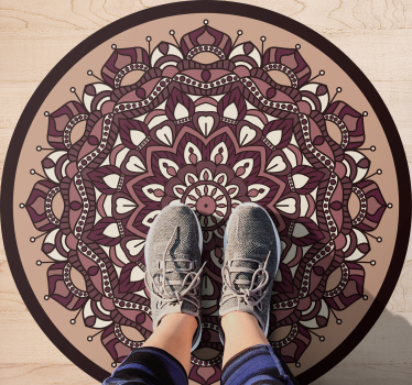 Alfombra vinílica mandala motivo complejo marrón - TenVinilo